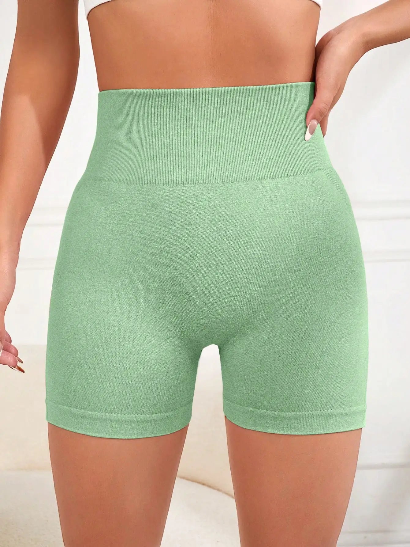 Seamless Enhanced Contour Shorts